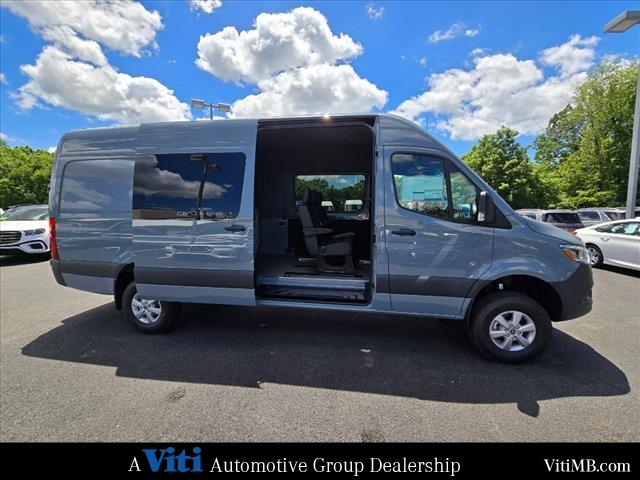 new 2024 Mercedes-Benz Sprinter 2500 car, priced at $85,400