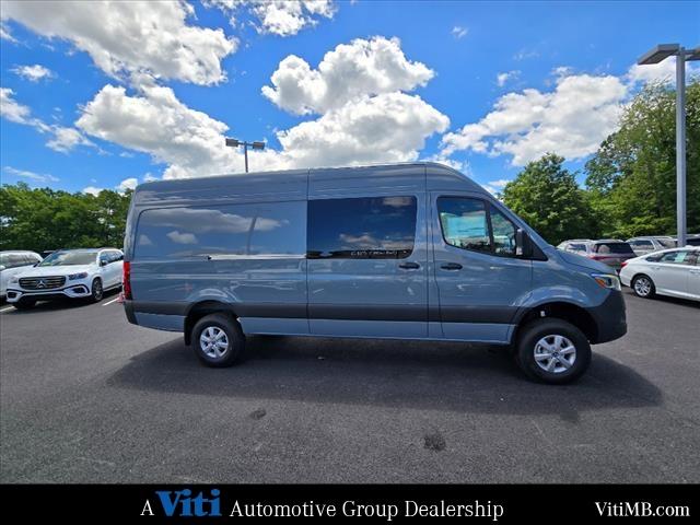 new 2024 Mercedes-Benz Sprinter 2500 car, priced at $85,400