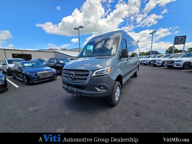 new 2024 Mercedes-Benz Sprinter 2500 car, priced at $85,400