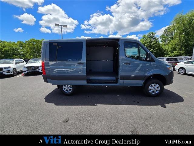 new 2024 Mercedes-Benz Sprinter 2500 car, priced at $74,033