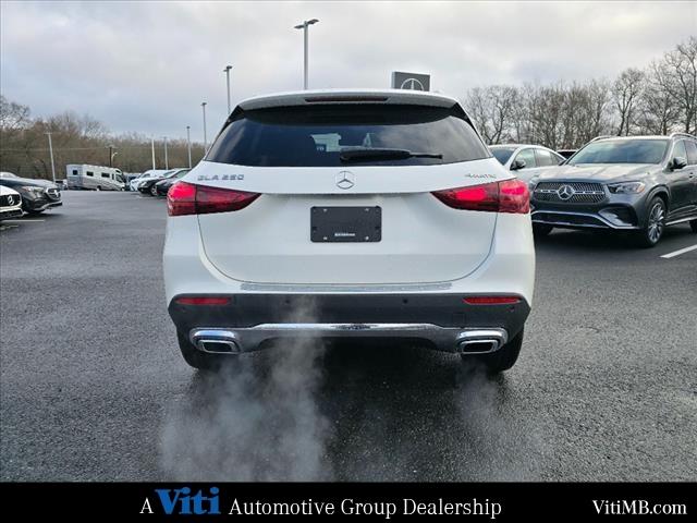 new 2025 Mercedes-Benz GLA 250 car, priced at $49,475