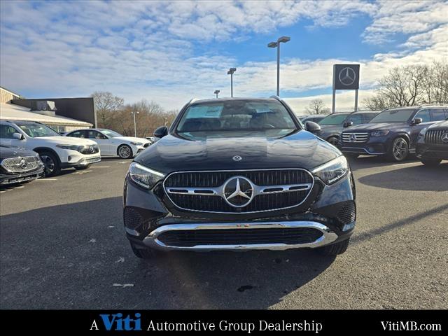 new 2025 Mercedes-Benz GLC 350e car, priced at $67,500