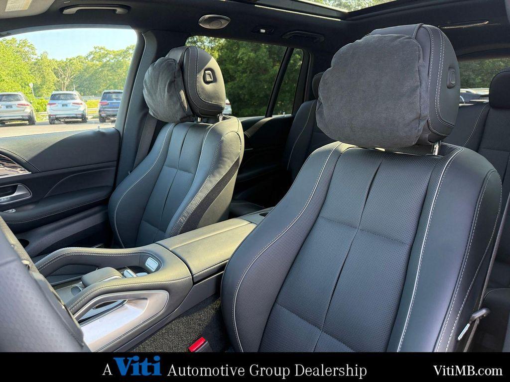 new 2025 Mercedes-Benz GLS 450 car, priced at $108,470