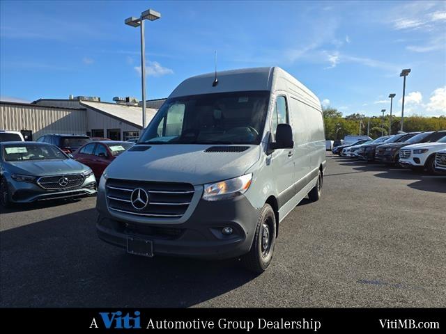 new 2025 Mercedes-Benz Sprinter 2500 car, priced at $69,816