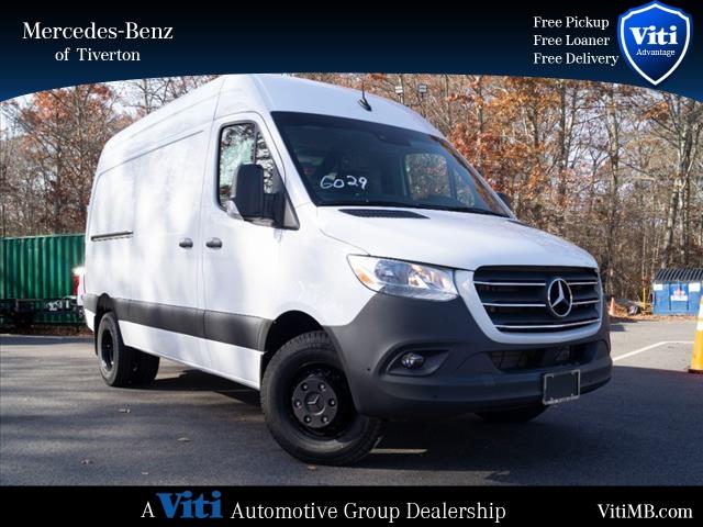 new 2024 Mercedes-Benz Sprinter 4500 car, priced at $74,712