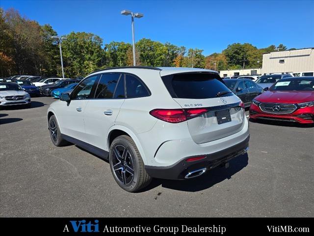 new 2025 Mercedes-Benz GLC 300 car, priced at $67,870