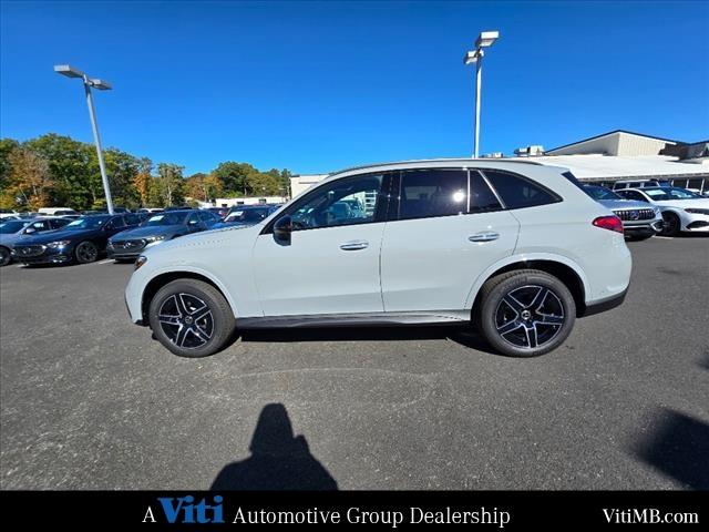 new 2025 Mercedes-Benz GLC 300 car, priced at $67,870