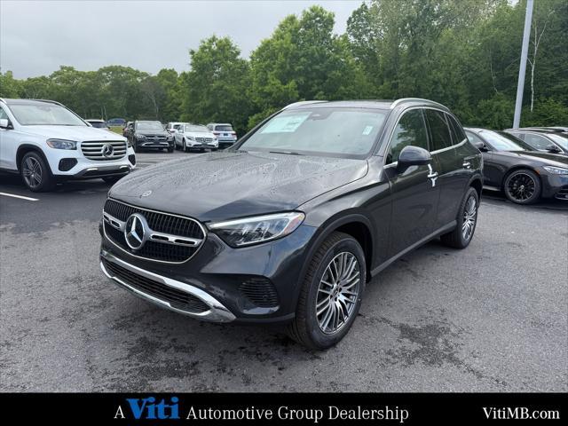 new 2025 Mercedes-Benz GLC 300 car, priced at $55,950