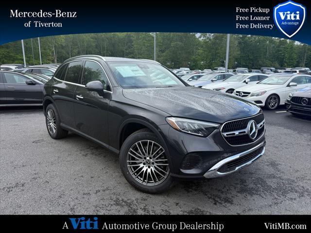 new 2025 Mercedes-Benz GLC 300 car, priced at $55,950
