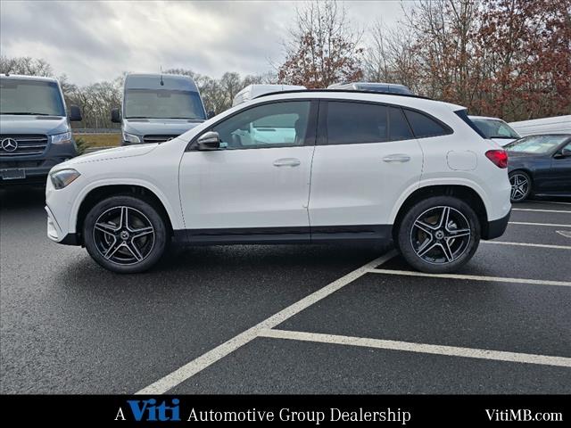 new 2025 Mercedes-Benz GLA 250 car, priced at $52,625