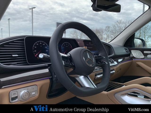 new 2025 Mercedes-Benz GLS 450 car, priced at $101,715