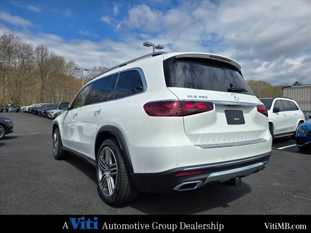 new 2024 Mercedes-Benz GLS 450 car, priced at $90,125