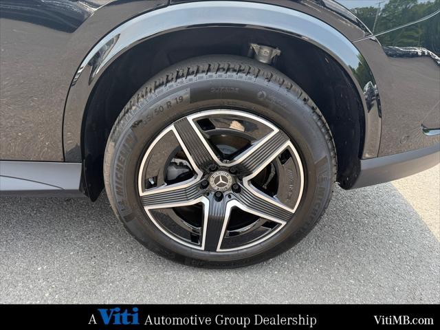 used 2025 Mercedes-Benz GLC 300 car, priced at $61,970
