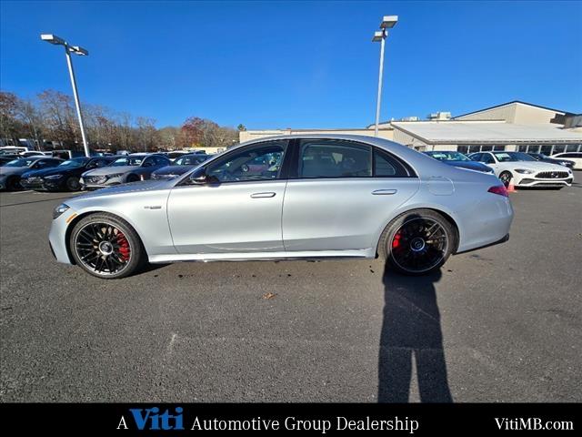 new 2024 Mercedes-Benz AMG S 63 car, priced at $194,135