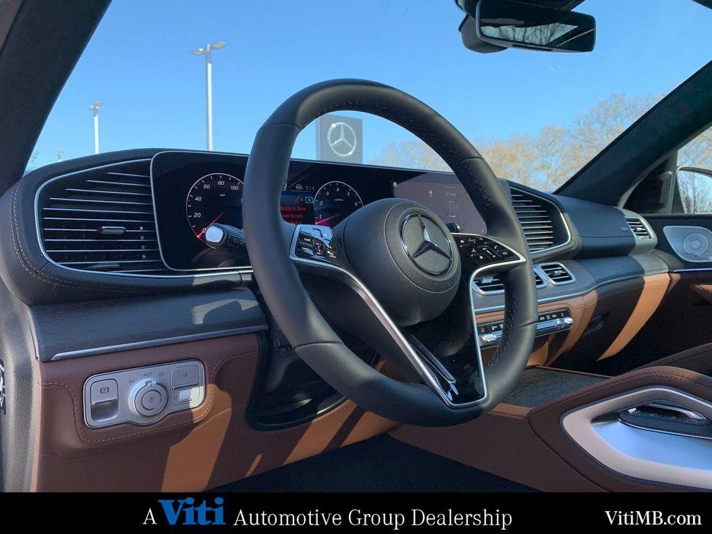 new 2025 Mercedes-Benz GLE 450 car, priced at $95,380