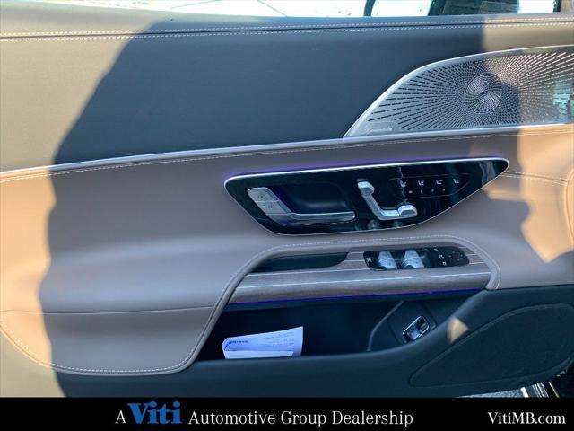 new 2025 Mercedes-Benz AMG SL 55 car, priced at $156,435