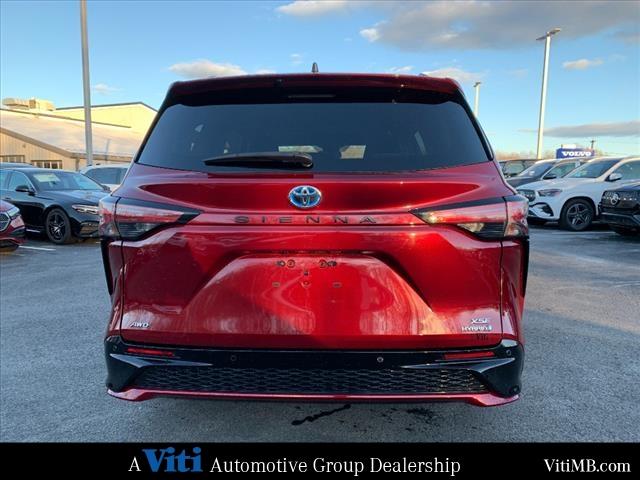 used 2021 Toyota Sienna car, priced at $39,988