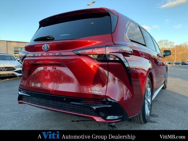 used 2021 Toyota Sienna car, priced at $39,988