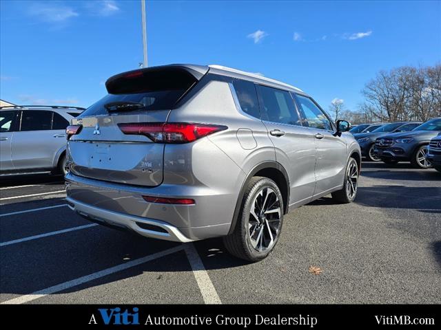 used 2022 Mitsubishi Outlander car, priced at $26,988