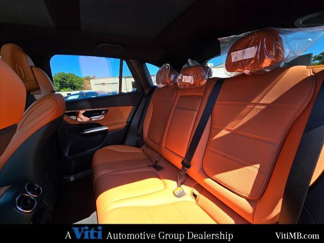 new 2025 Mercedes-Benz GLC 300 car