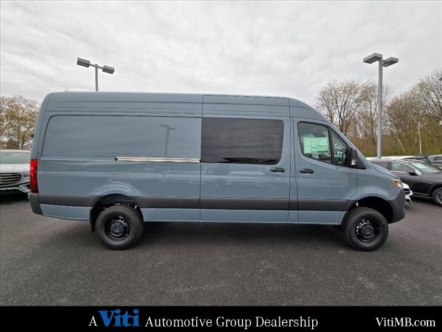 new 2024 Mercedes-Benz Sprinter 2500 car, priced at $83,625