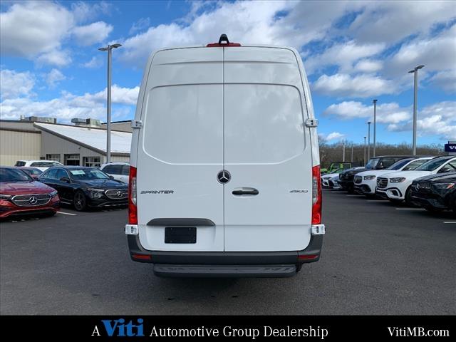 new 2024 Mercedes-Benz Sprinter 2500 car, priced at $66,161