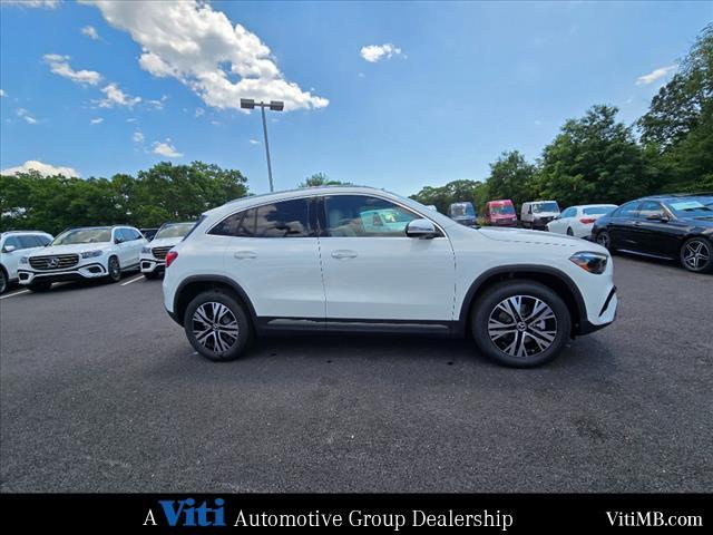 new 2025 Mercedes-Benz GLA 250 car