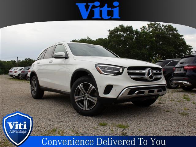 new 2022 Mercedes-Benz GLC 300 car