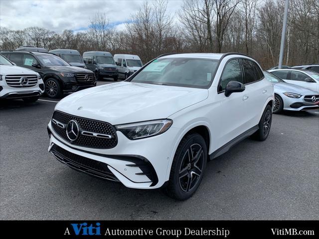 new 2025 Mercedes-Benz GLC 300 car, priced at $61,120