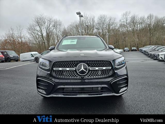 new 2024 Mercedes-Benz GLB 250 car