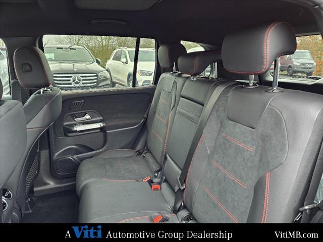 new 2024 Mercedes-Benz GLB 250 car