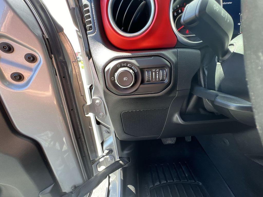 used 2018 Jeep Wrangler Unlimited car, priced at $28,850