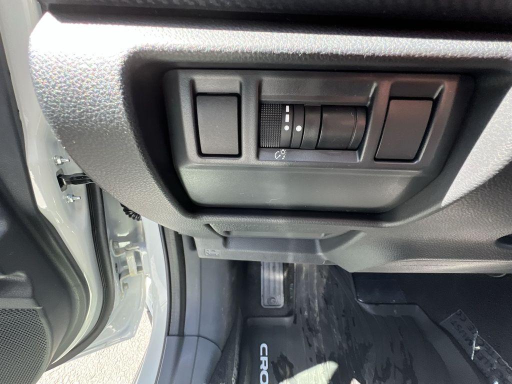 used 2025 Subaru Crosstrek car, priced at $32,200