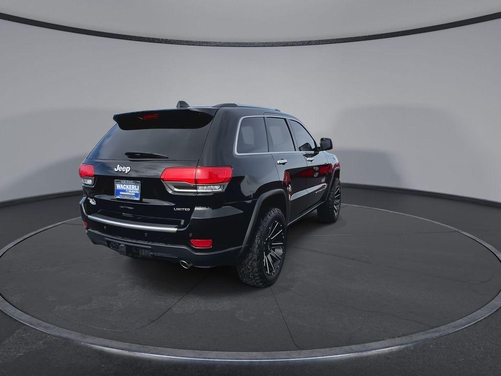 used 2018 Jeep Grand Cherokee car, priced at $18,275