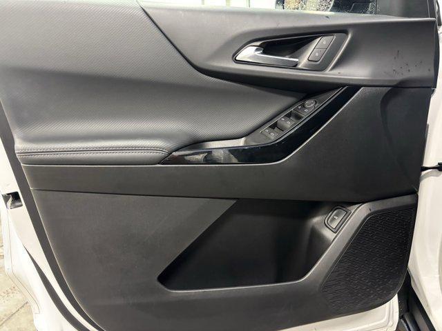 used 2025 Chevrolet Equinox car, priced at $25,964