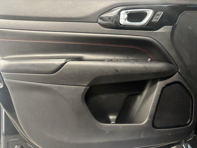 used 2022 Jeep Compass car, priced at $25,764