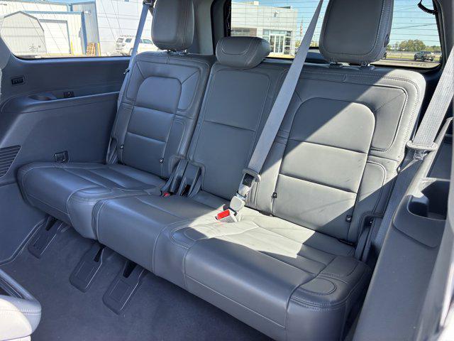 used 2020 Lincoln Navigator car