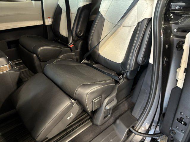 new 2025 Toyota Sienna car, priced at $59,988