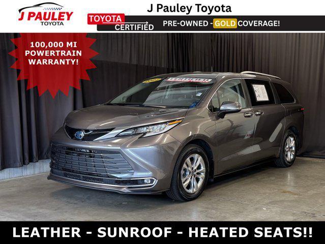 used 2022 Toyota Sienna car, priced at $44,874