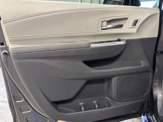 used 2022 Toyota Sienna car, priced at $41,832