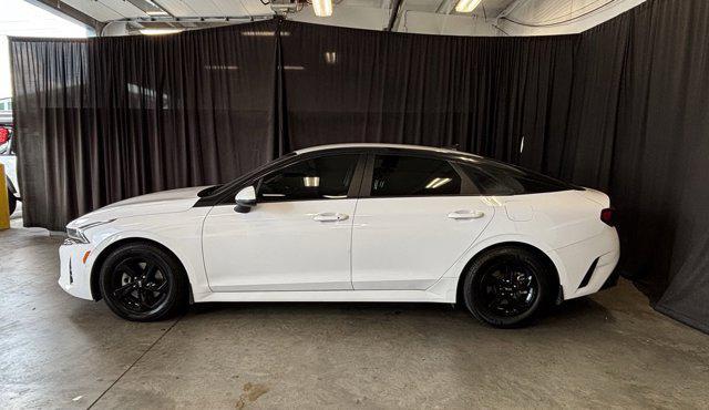 used 2021 Kia K5 car