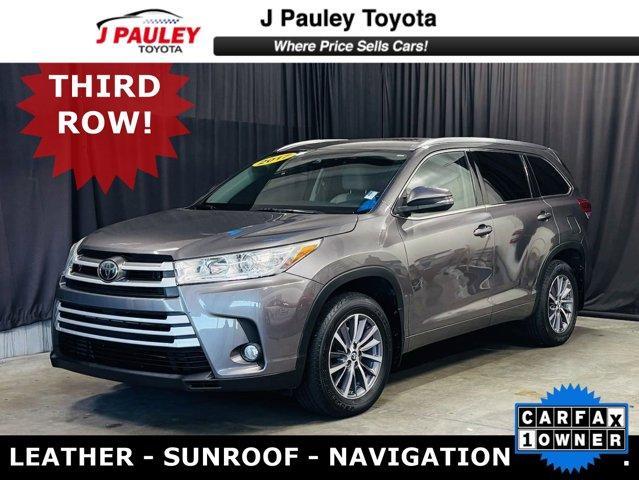 used 2017 Toyota Highlander car, priced at $19,847