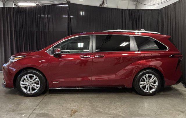 used 2021 Toyota Sienna car, priced at $39,883