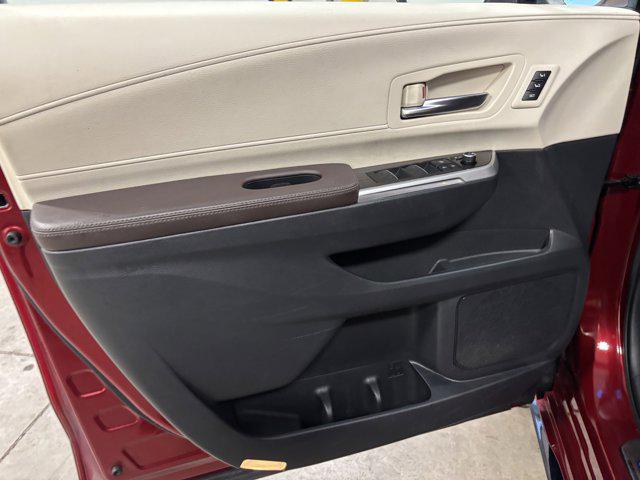 used 2021 Toyota Sienna car, priced at $39,883