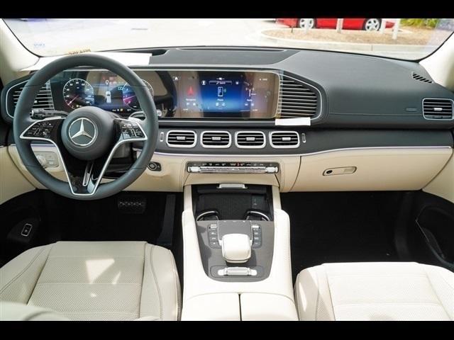 new 2024 Mercedes-Benz GLE 580 car, priced at $101,465