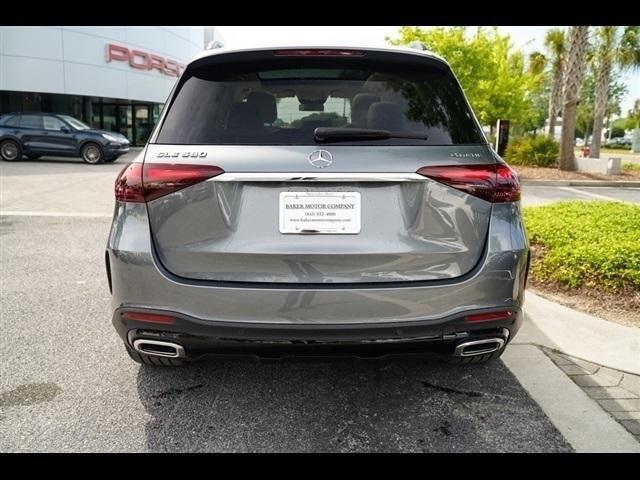 new 2024 Mercedes-Benz GLE 580 car, priced at $101,465