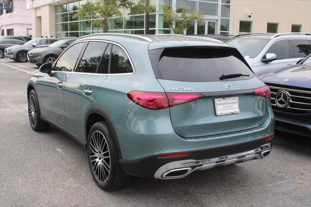 new 2025 Mercedes-Benz GLC 300 car, priced at $58,195