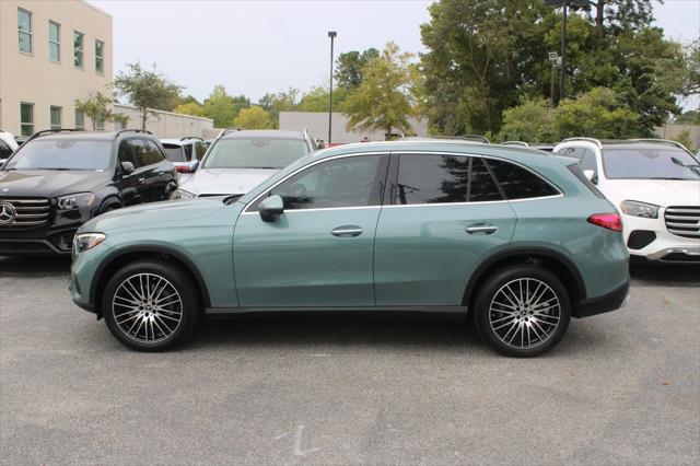 new 2025 Mercedes-Benz GLC 300 car, priced at $58,195