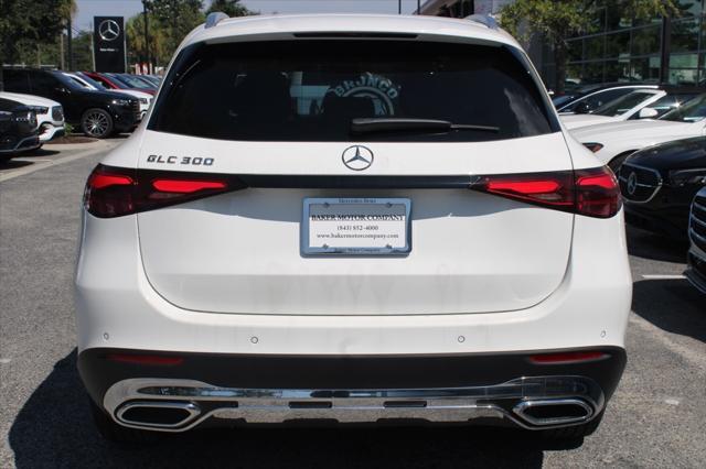 new 2024 Mercedes-Benz GLC 300 car, priced at $48,985