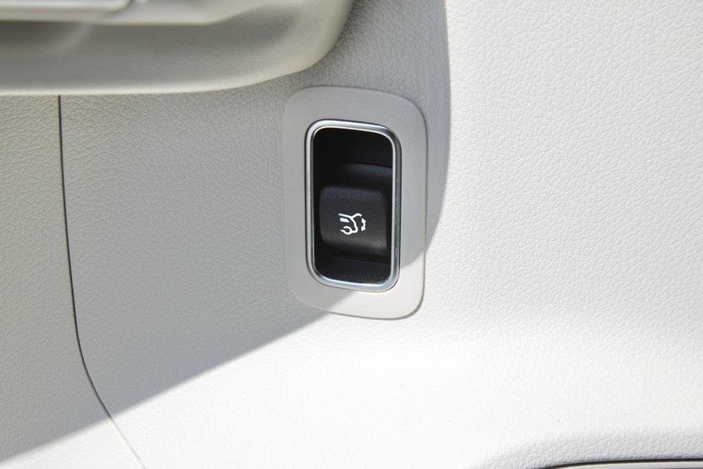used 2024 Mercedes-Benz EQB 250 car, priced at $37,368